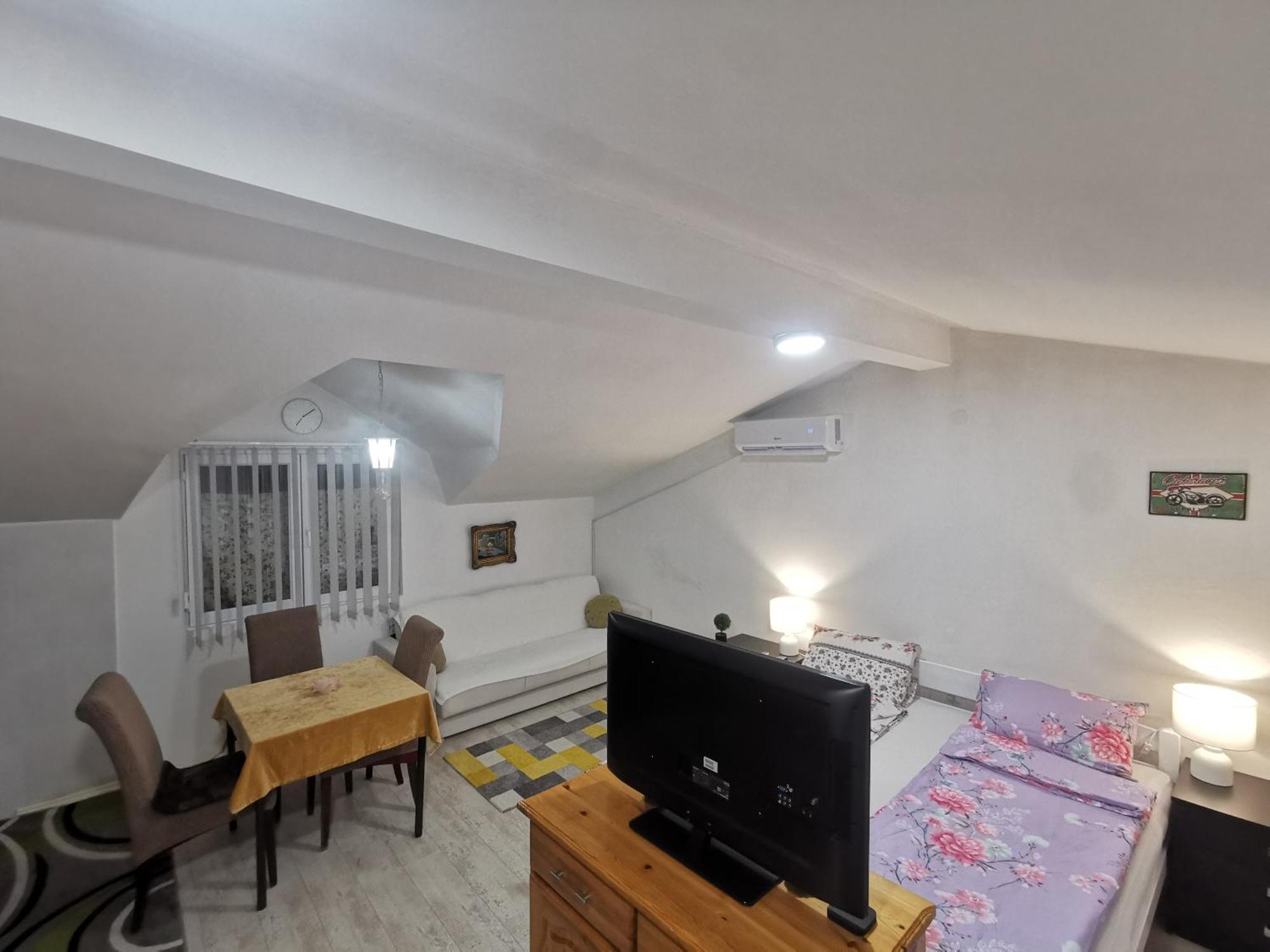 White Apartment Sarajevo - Free Parking Saraievo Exterior foto